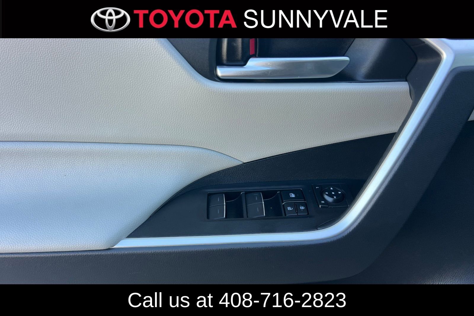 Certified 2022 Toyota RAV4 XLE w/ Convenience Package image 17