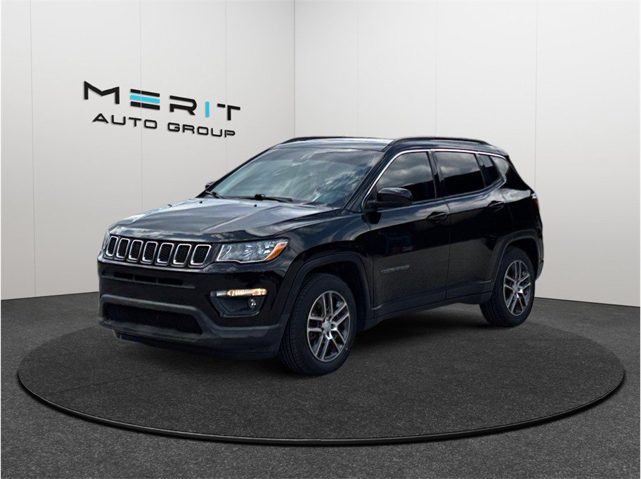 Used 2020 Jeep Compass Latitude w/ Popular Equipment Group FWD image 4