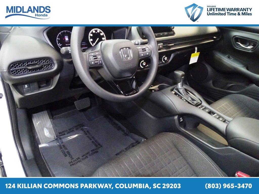 New 2025 Honda HR-V LX image 11