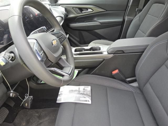 Used 2026 Chevrolet Equinox EV LT FWD image 6