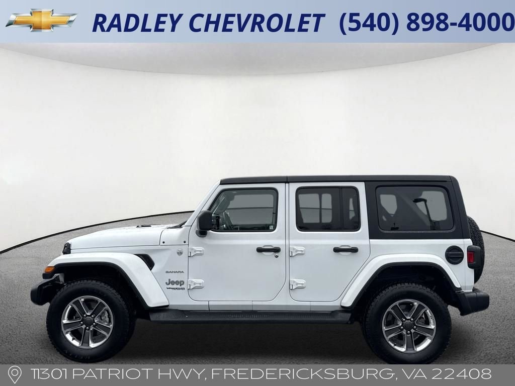 Used 2022 Jeep Wrangler Unlimited Sahara w/ Cold Weather Group image 17