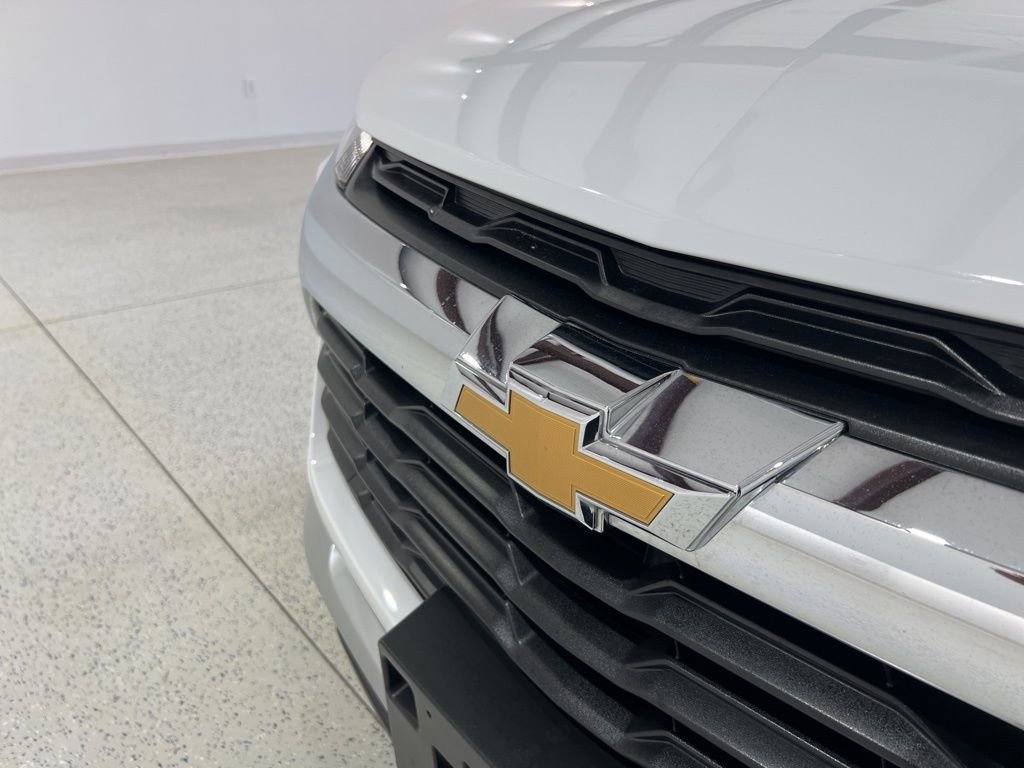 Used 2025 Chevrolet TrailBlazer LT w/ Driver Confidence Package FWD image 27