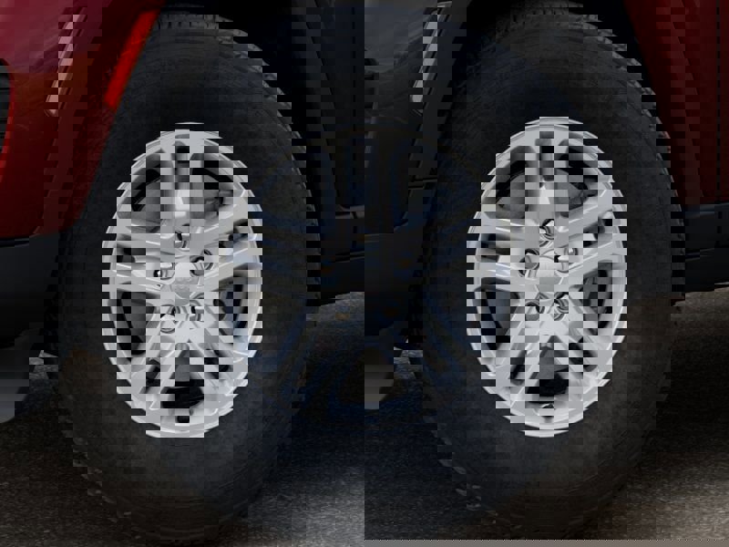 New 2025 Jeep Grand Cherokee Laredo w/ Trailer Tow Package image 8