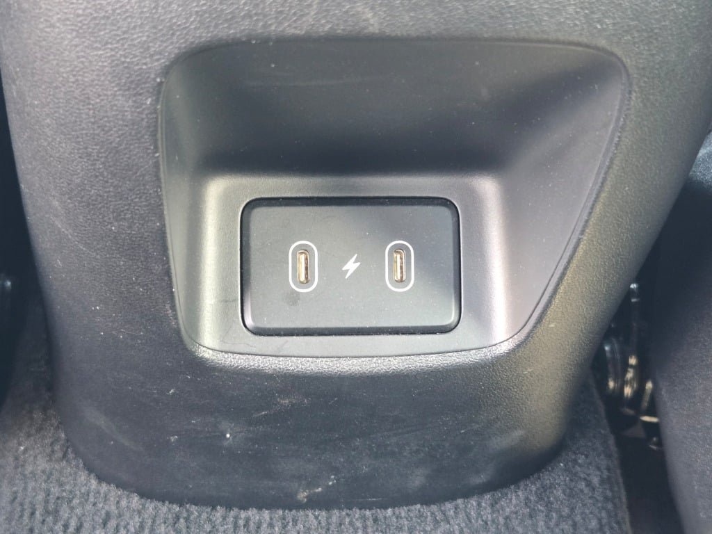 Used 2025 Hyundai Elantra Sport w/ Cargo Package FWD image 16