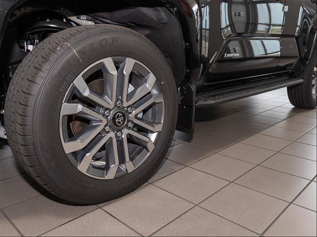 New 2026 Toyota 4Runner Limited AWD/4WD image 5