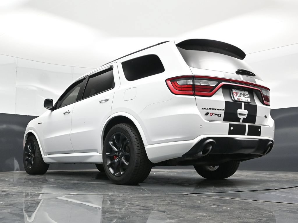 Used 2023 Dodge Durango R/T w/ Tow 'N Go Group AWD/4WD image 61