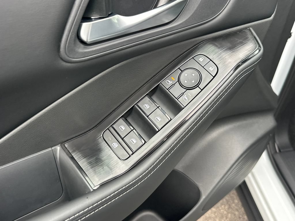 New 2026 Nissan Rogue SV AWD/4WD image 11