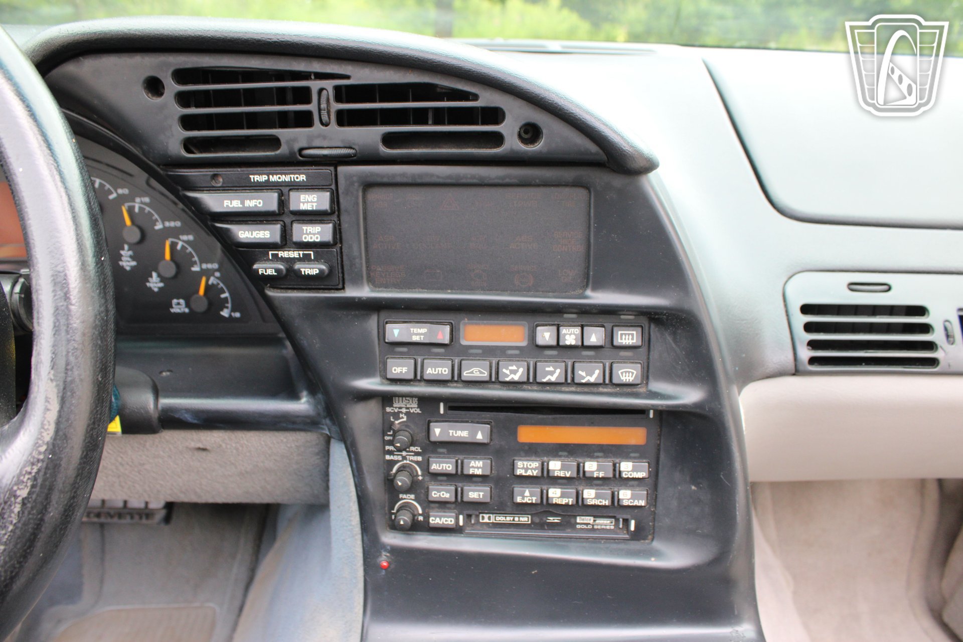 Used 1996 Chevrolet Corvette Coupe RWD image 13