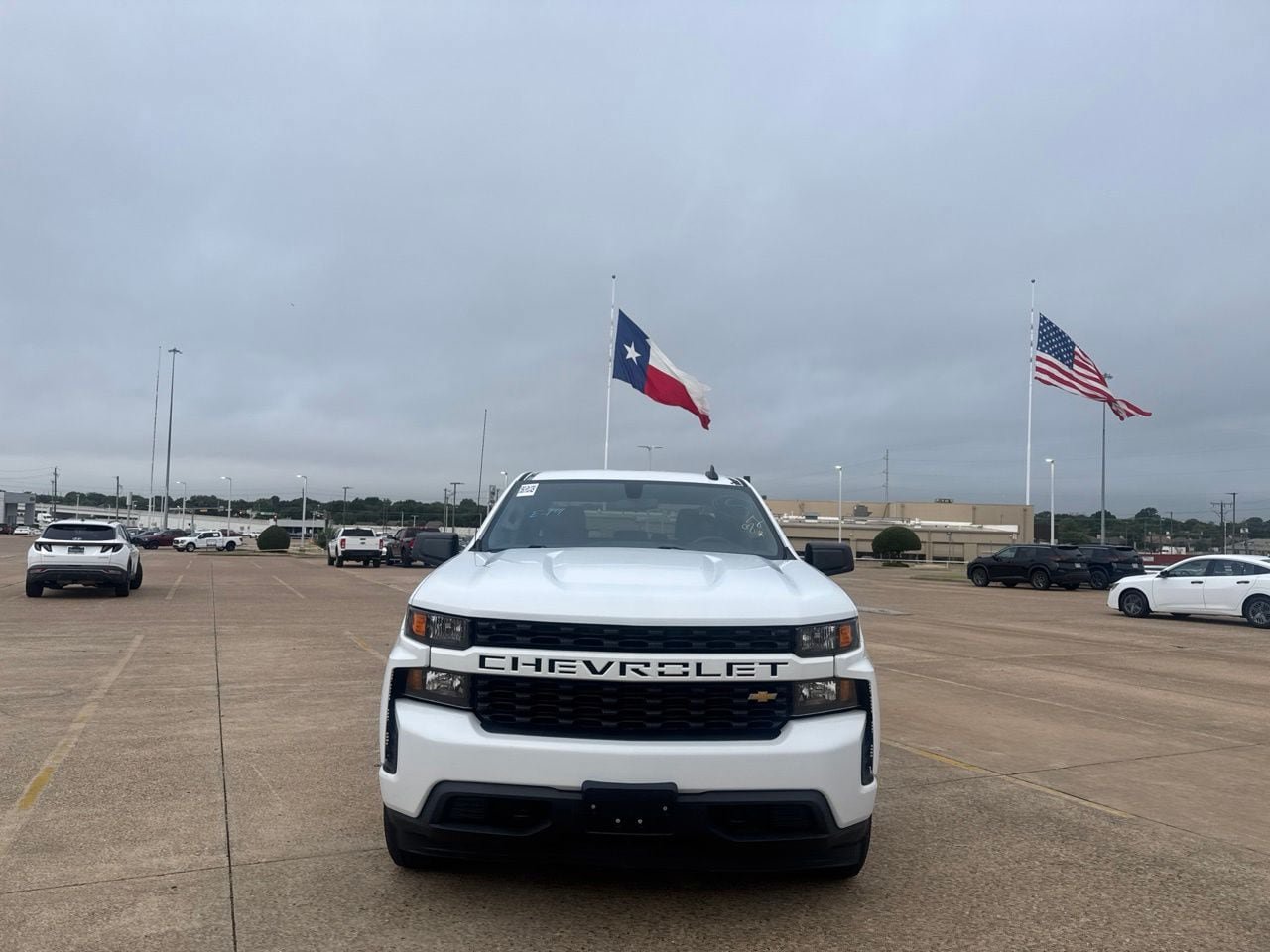 Used 2022 Chevrolet Silverado 1500 Custom AWD/4WD image 4
