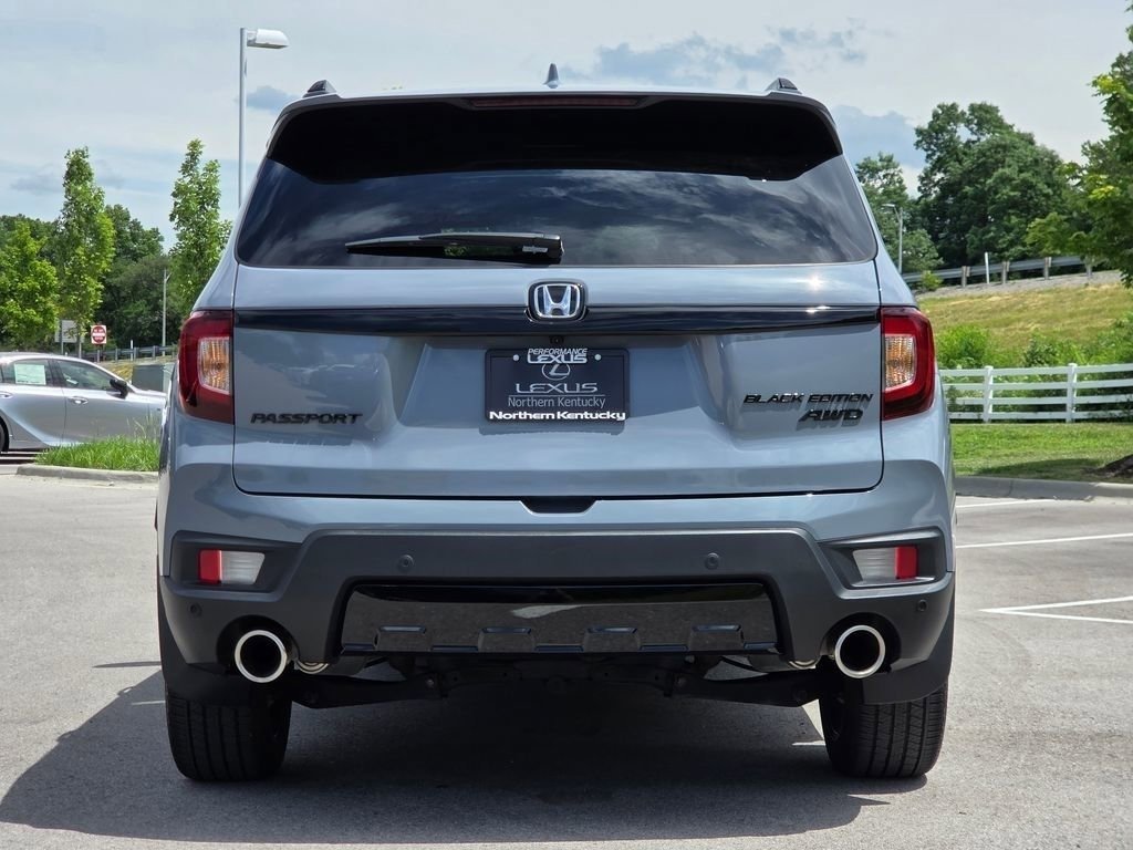 Used 2025 Honda Passport Black Edition image 27
