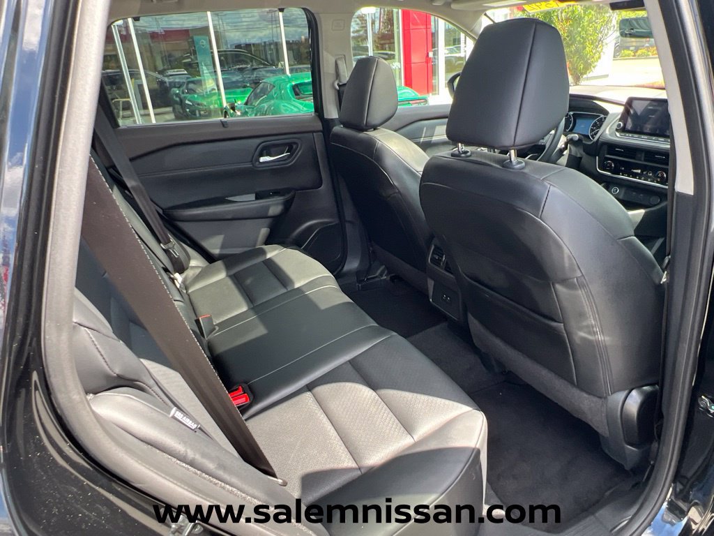 Certified 2023 Nissan Rogue SV w/ SV Premium B Package AWD/4WD image 21