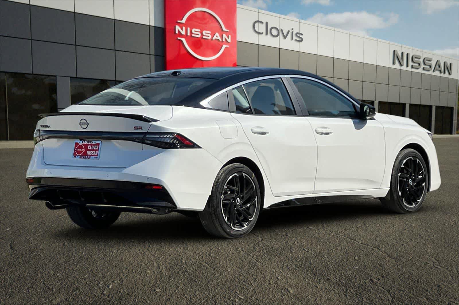 New 2026 Nissan Sentra SR FWD image 3