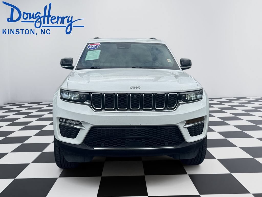 Used 2023 Jeep Grand Cherokee Limited w/ Luxury Tech Group II RWD image 8