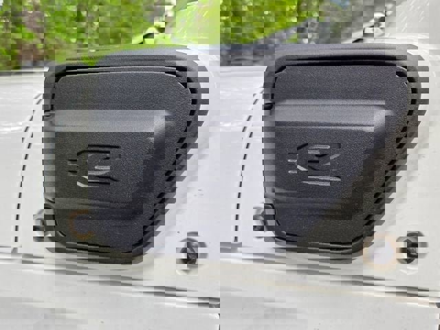 Used 2022 Jeep Wrangler Unlimited Sahara w/ Cold Weather Group image 8