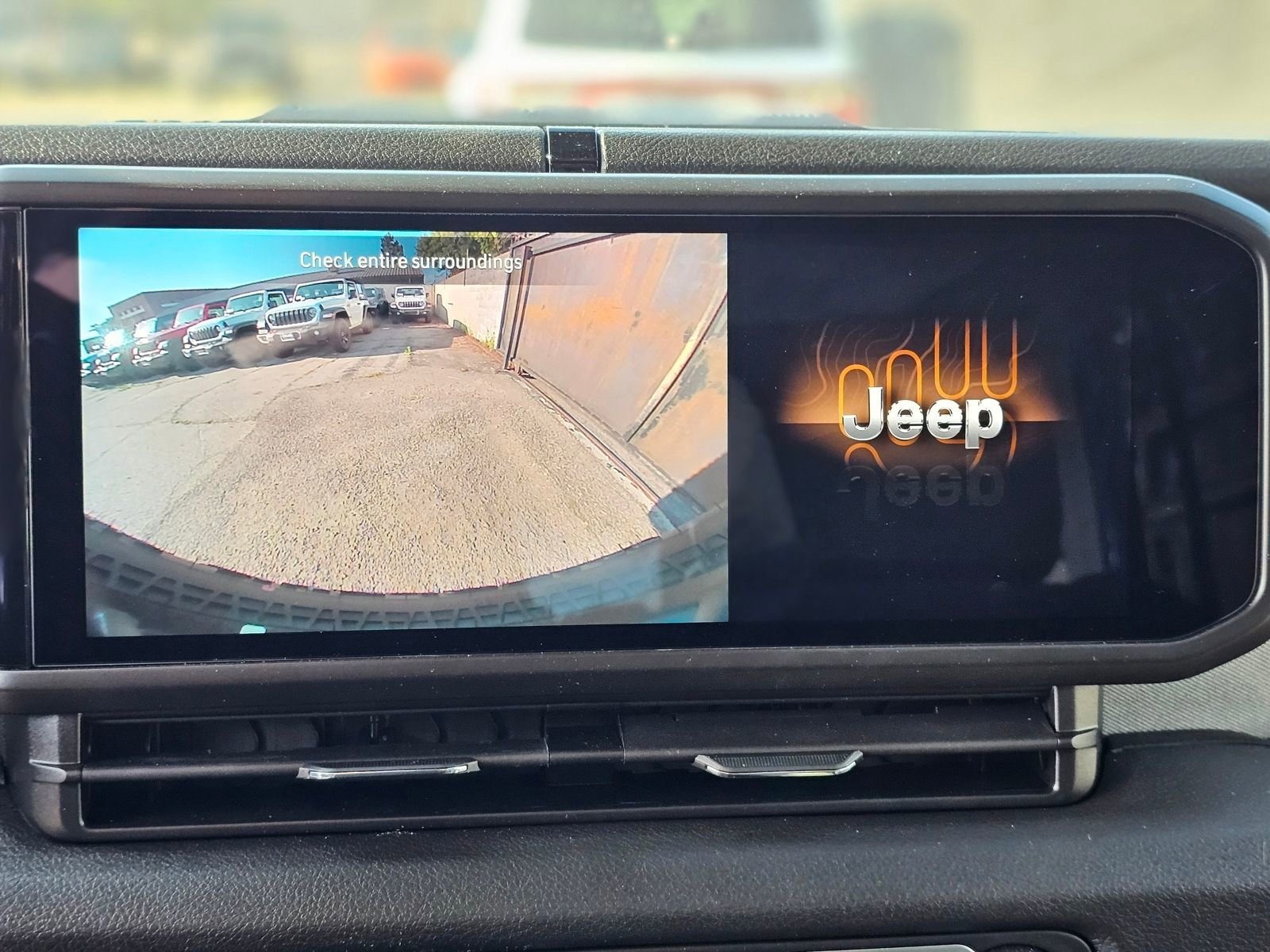 New 2026 Jeep Wrangler Willys AWD/4WD image 13