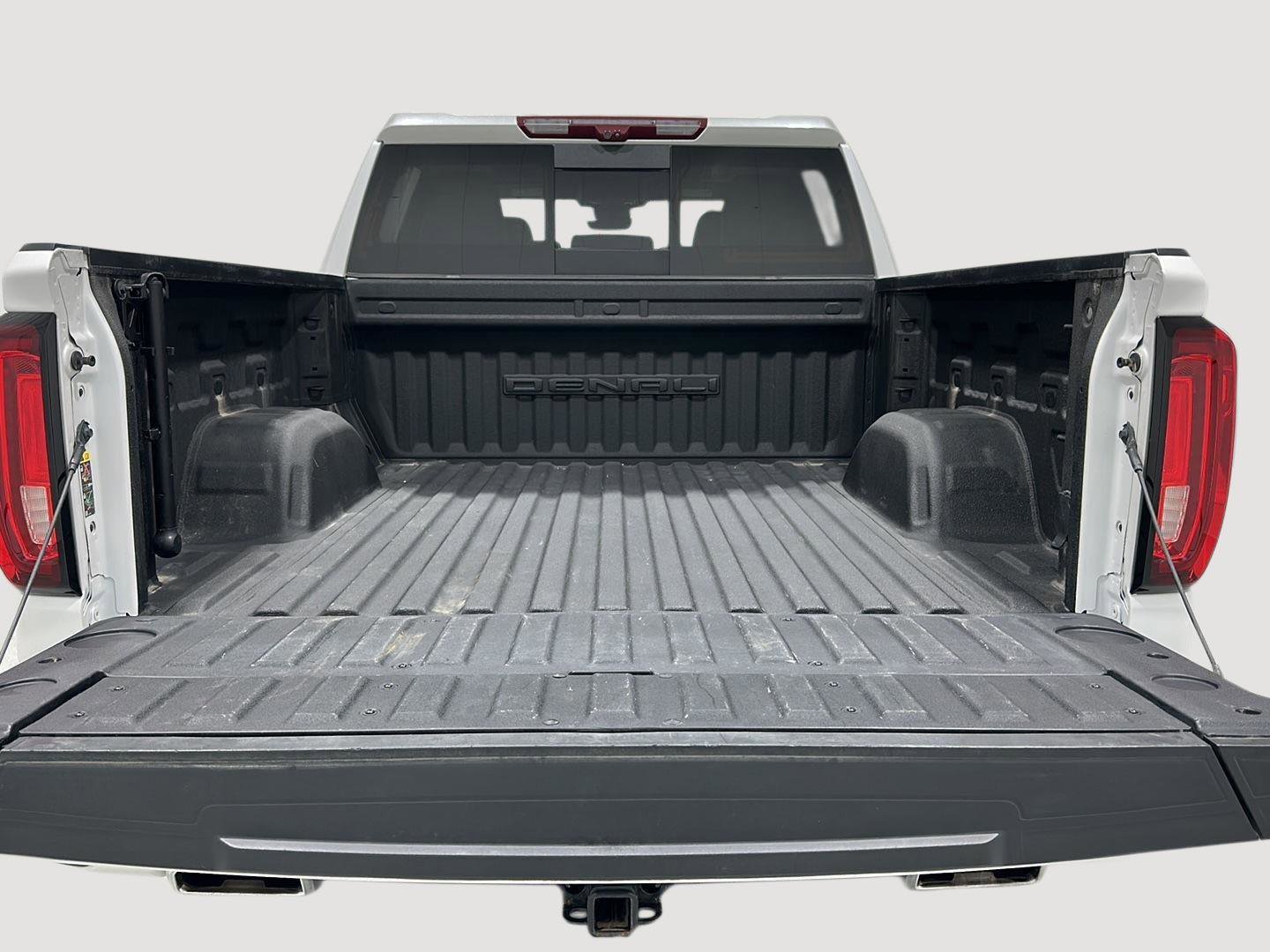 Used 2023 GMC Sierra 1500 Denali w/ Technology Package image 24