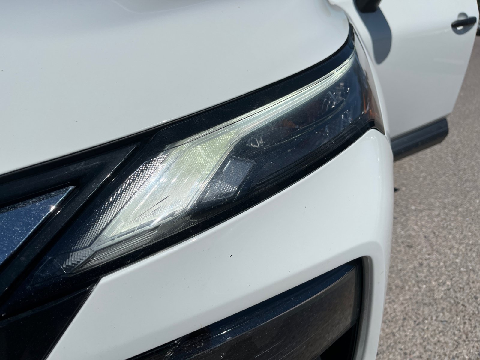 Used 2024 Nissan Rogue S AWD/4WD image 10