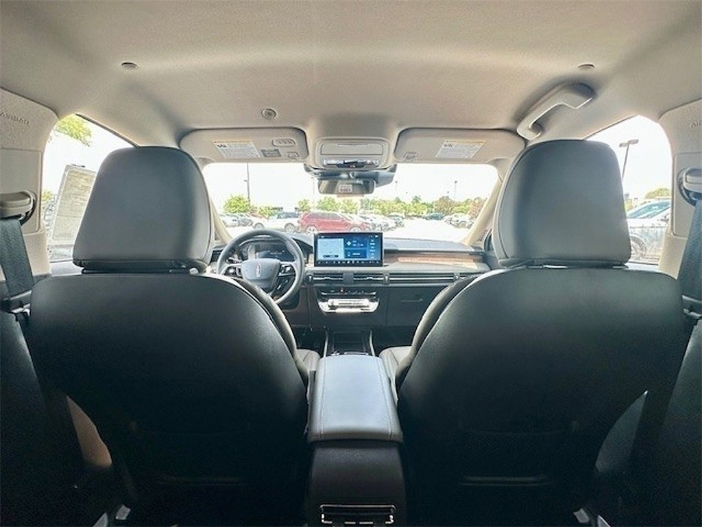 New 2025 Lincoln Corsair Reserve image 24