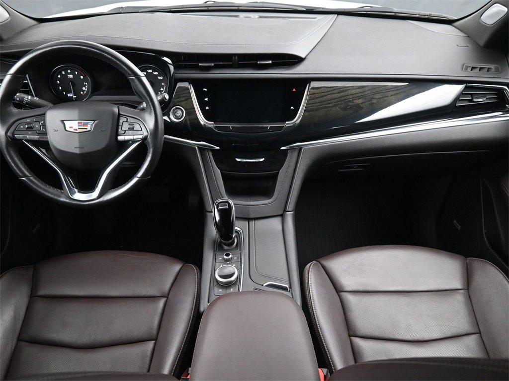 Certified 2023 Cadillac XT6 Premium Luxury w/ Technology Package image 4