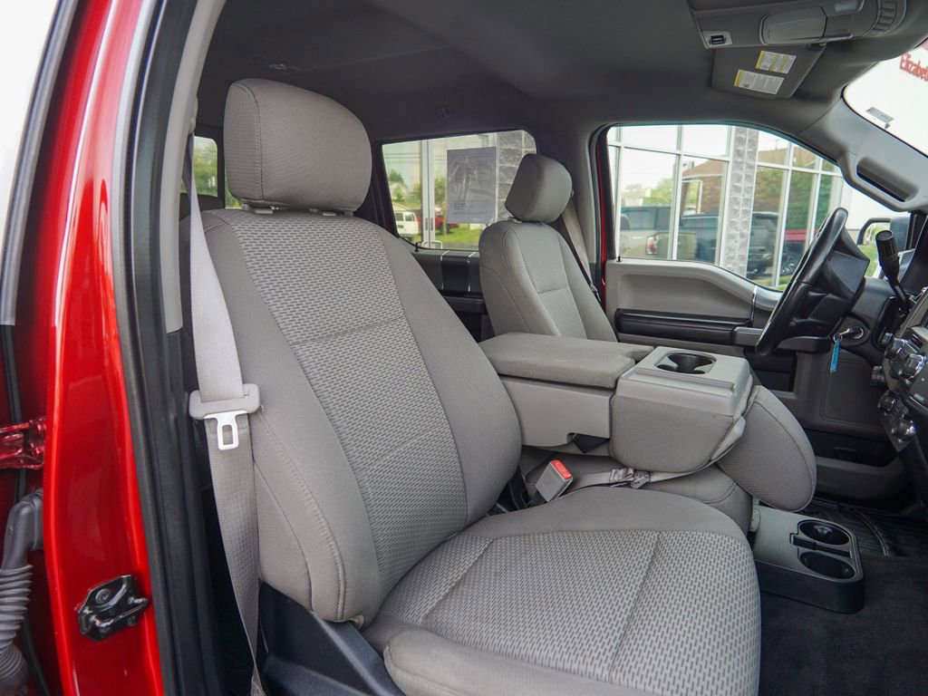 Used 2018 Ford F150 XLT w/ Equipment Group 302A Luxury AWD/4WD image 30