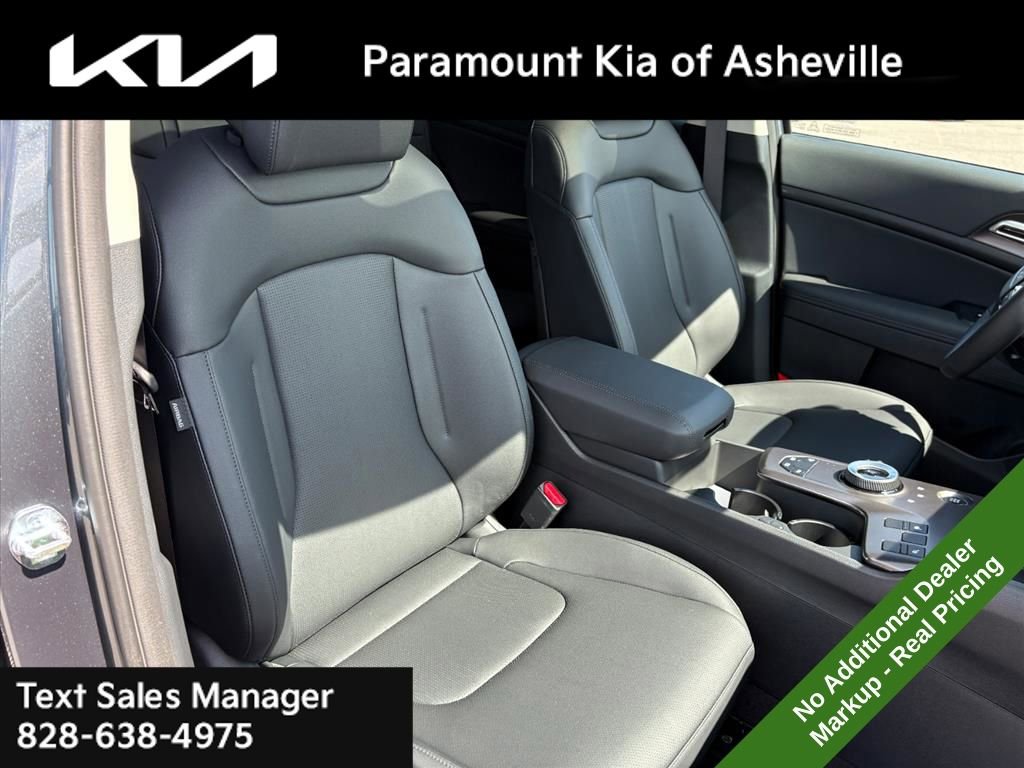 New 2026 Kia Sportage EX AWD/4WD image 21