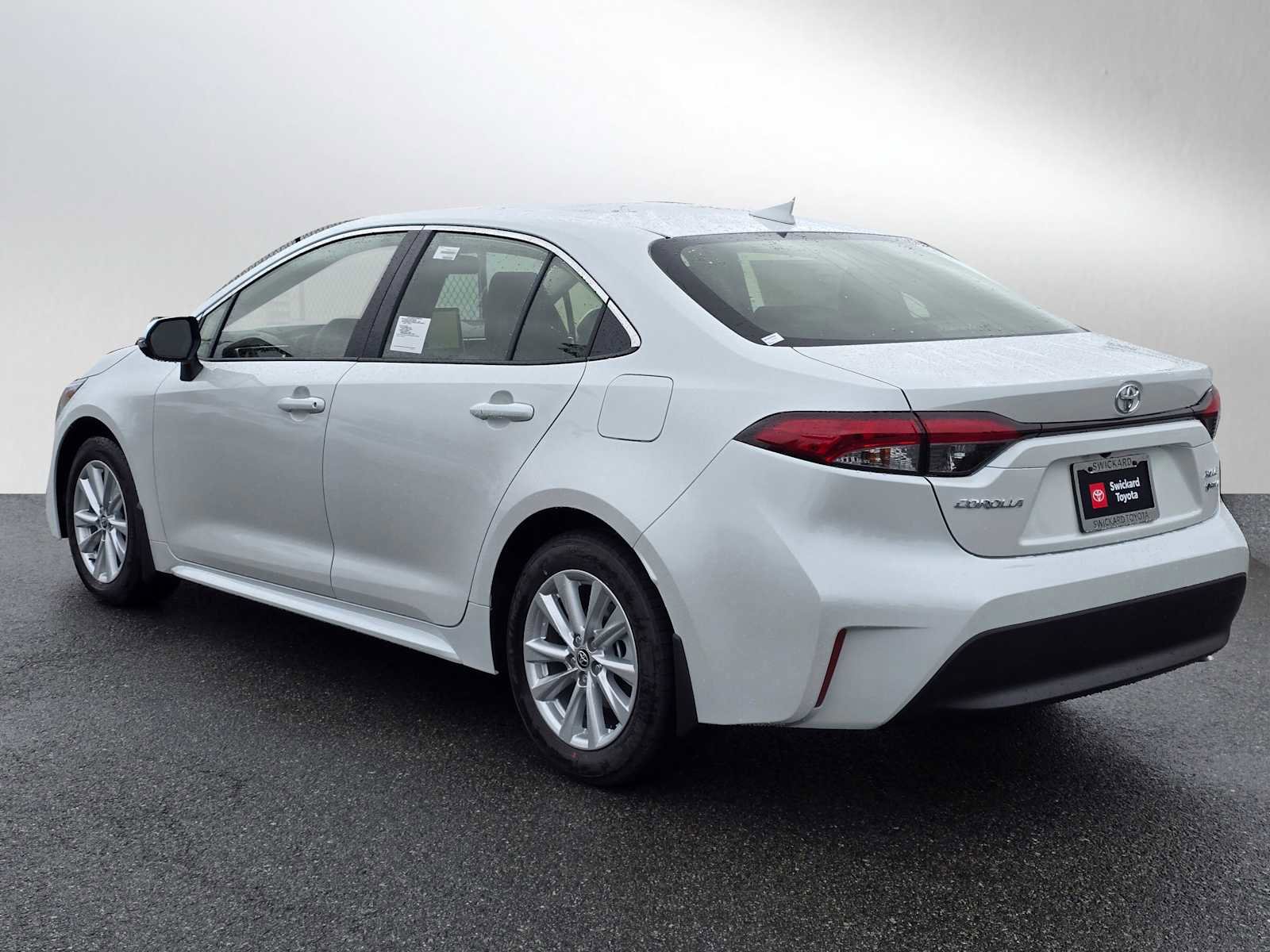 New 2026 Toyota Corolla XLE image 5