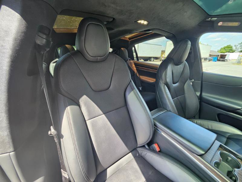 Used 2023 Tesla Model X AWD/4WD image 59