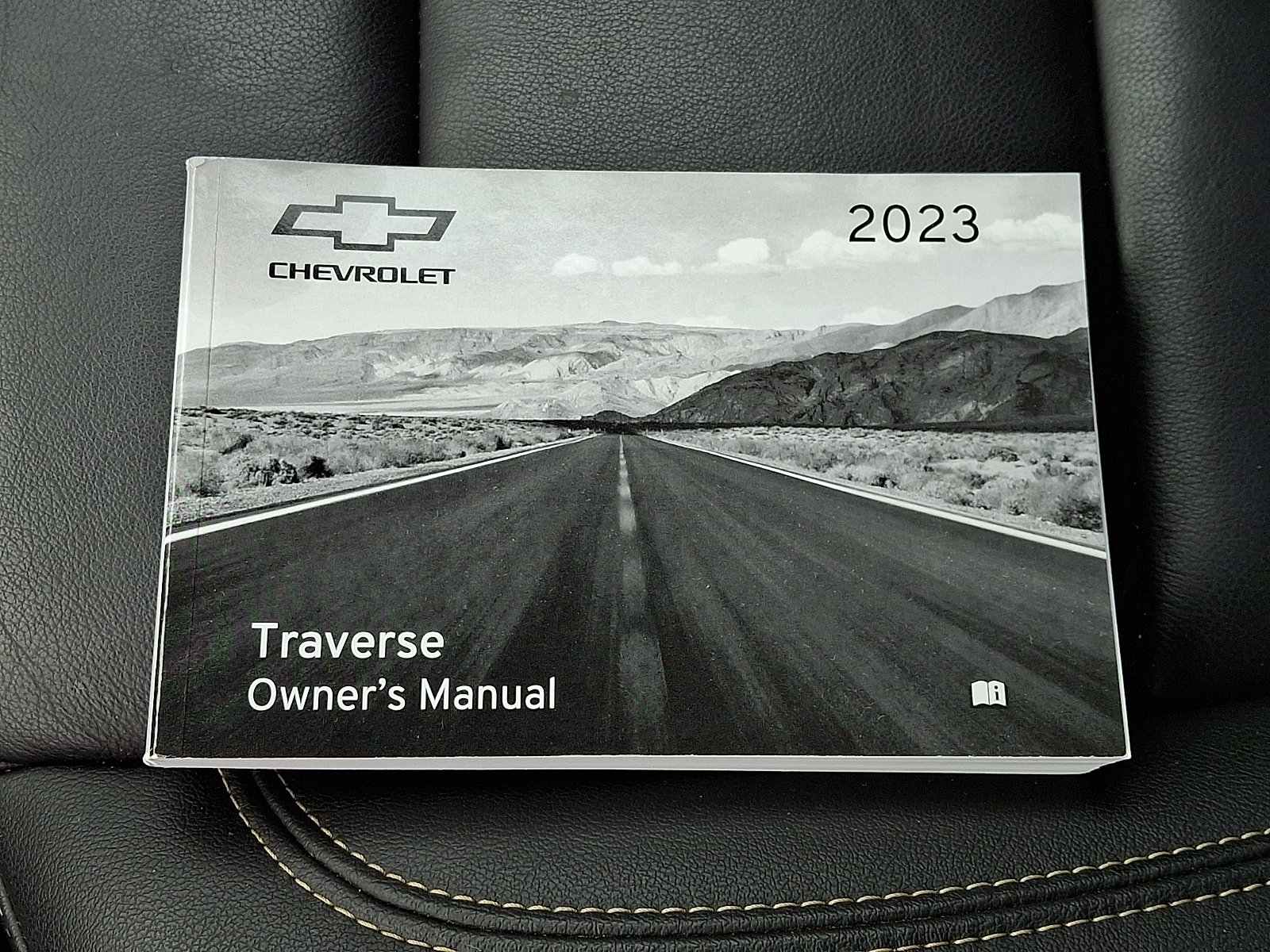 Certified 2023 Chevrolet Traverse LT AWD/4WD image 28