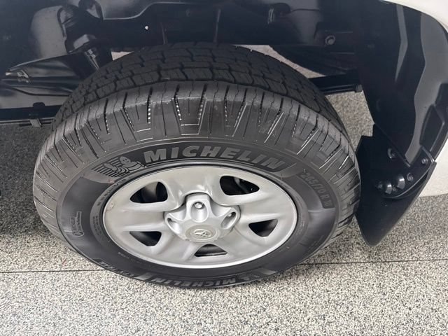 Used 2021 Toyota Tundra SR5 RWD image 15