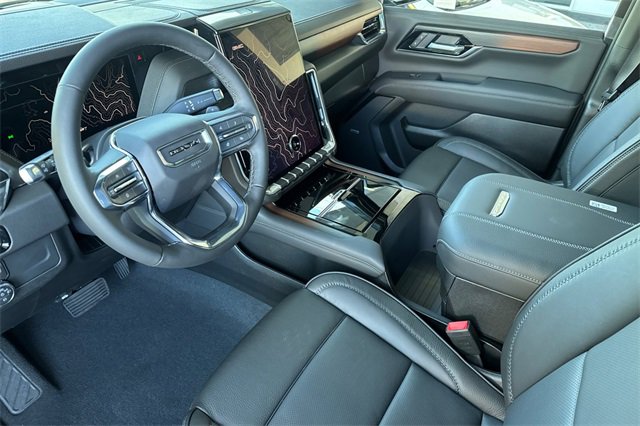 New 2026 GMC Yukon Denali w/ Sun & Power Step Package image 10