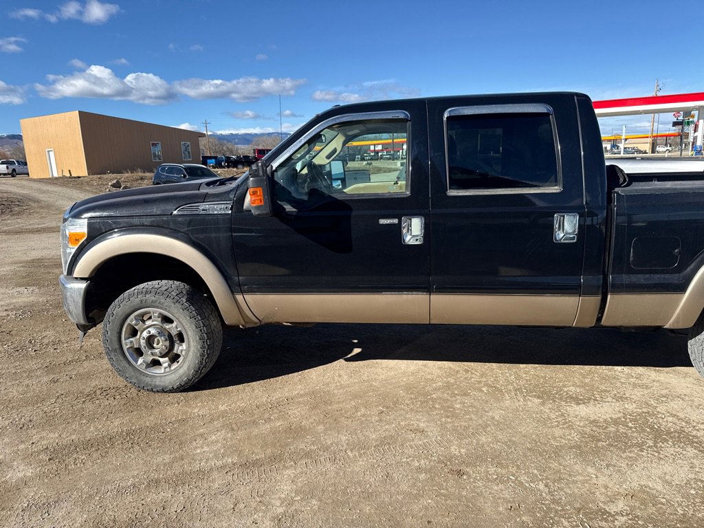 Used 2012 Ford F250 Lariat w/ Chrome Pkg image 1