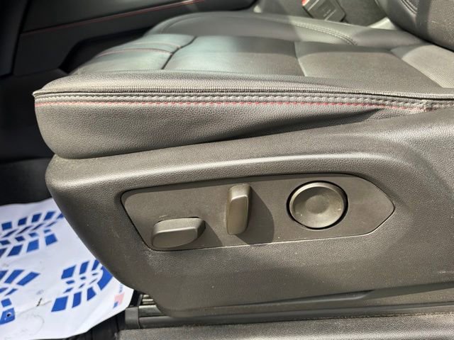 Used 2022 Chevrolet Tahoe RST w/ Luxury Package image 15