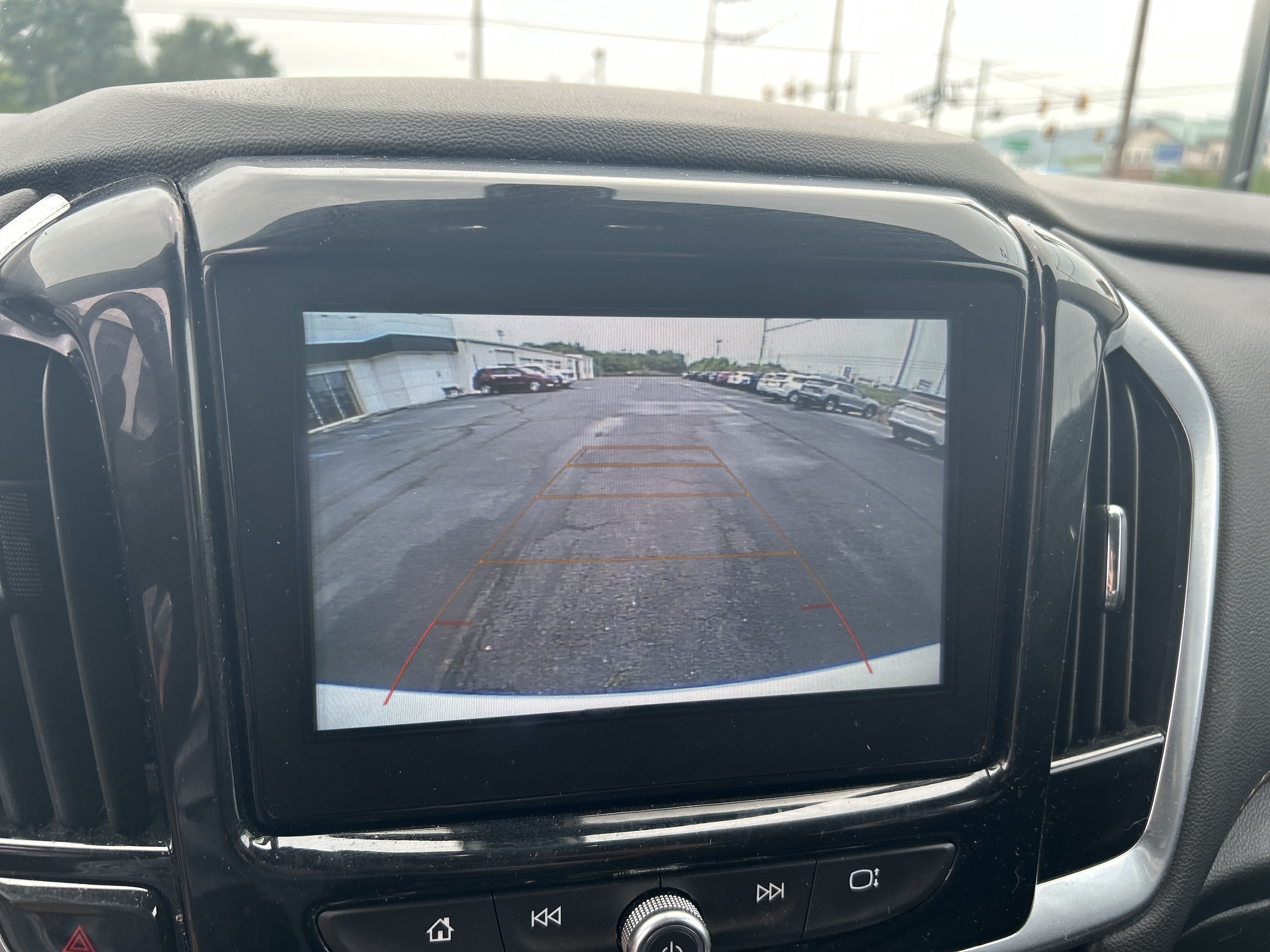 Used 2019 Chevrolet Traverse LT AWD/4WD image 27