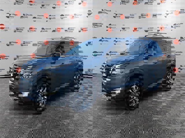 New 2025 Nissan Pathfinder SL