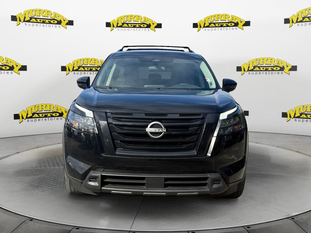 Used 2023 Nissan Pathfinder SV w/ Black Appearance Package image 8