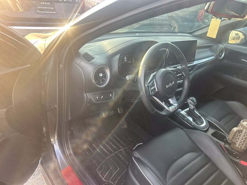 Used 2024 Kia Forte GT-Line w/ GT-Line Premium Package FWD image 5