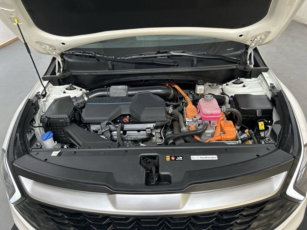 Certified 2023 Kia Sportage LX image 23