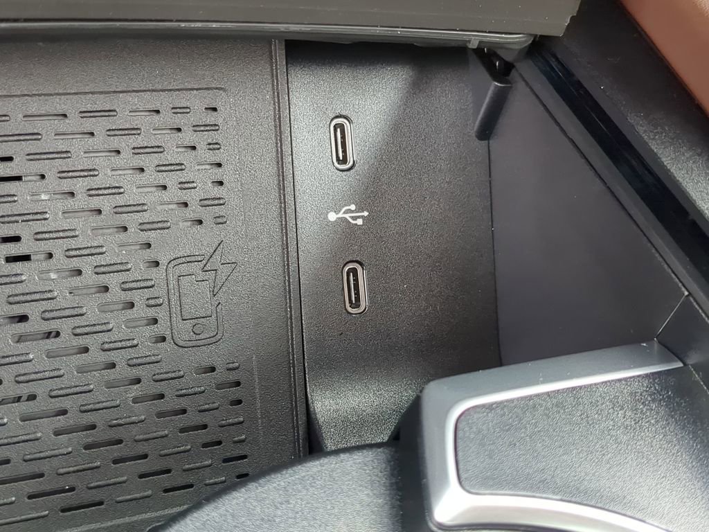 Used 2024 Mercedes-Benz GLE 53 AMG 4MATIC image 19