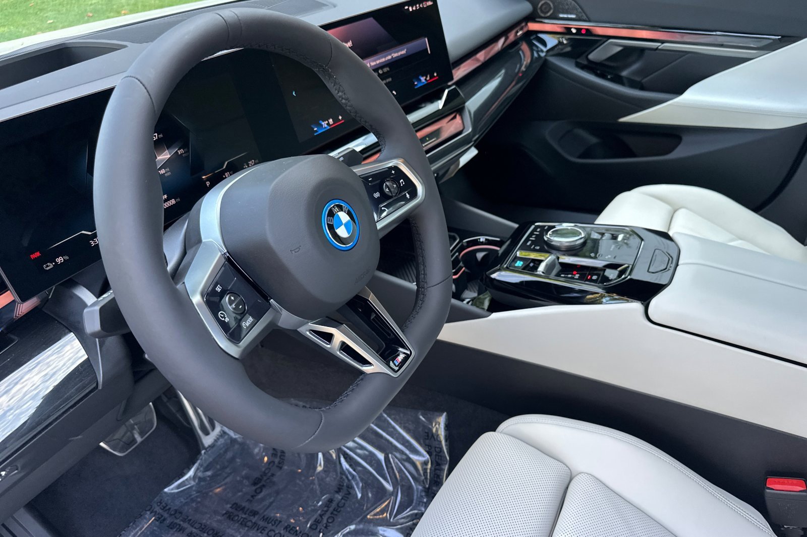 New 2026 BMW i5 eDrive40 w/ M Sport Package image 7