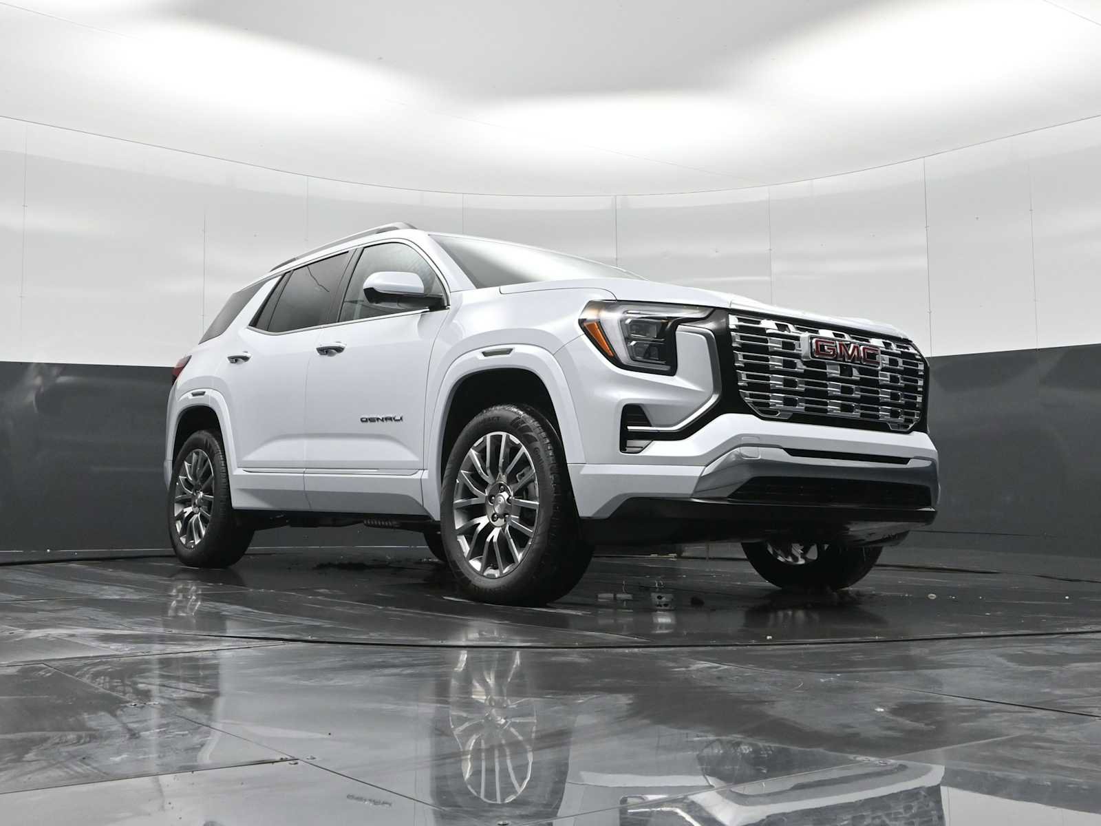 New 2026 GMC Terrain Denali image 18