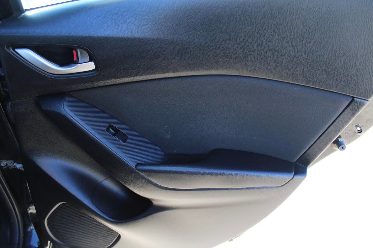 Used 2014 MAZDA MAZDA3 i Sport image 4