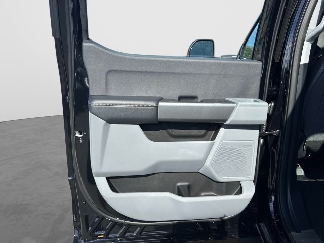 New 2027 Ford F250 XL w/ STX Appearance Package AWD/4WD image 13