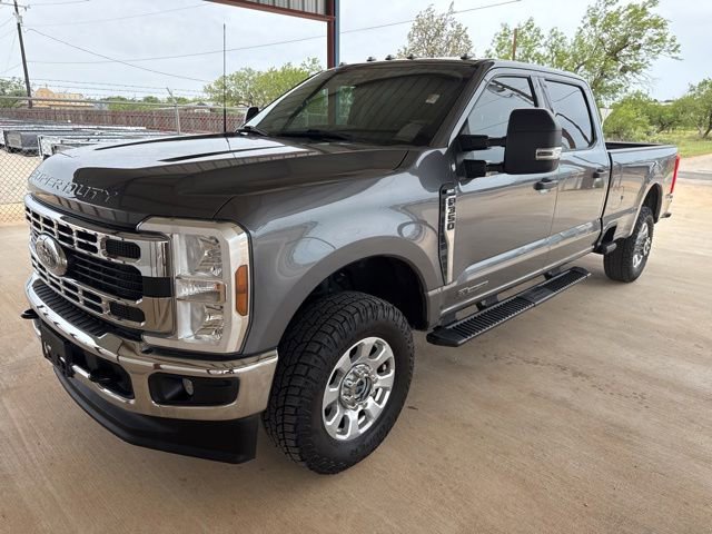 Used 2024 Ford F350 XLT w/ FX4 Off-Road Package AWD/4WD image 3