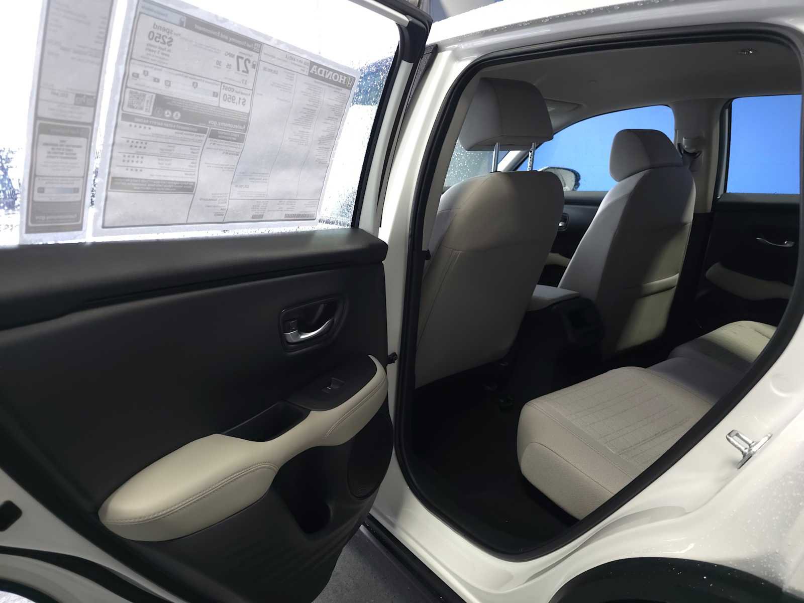 New 2025 Honda HR-V LX image 19