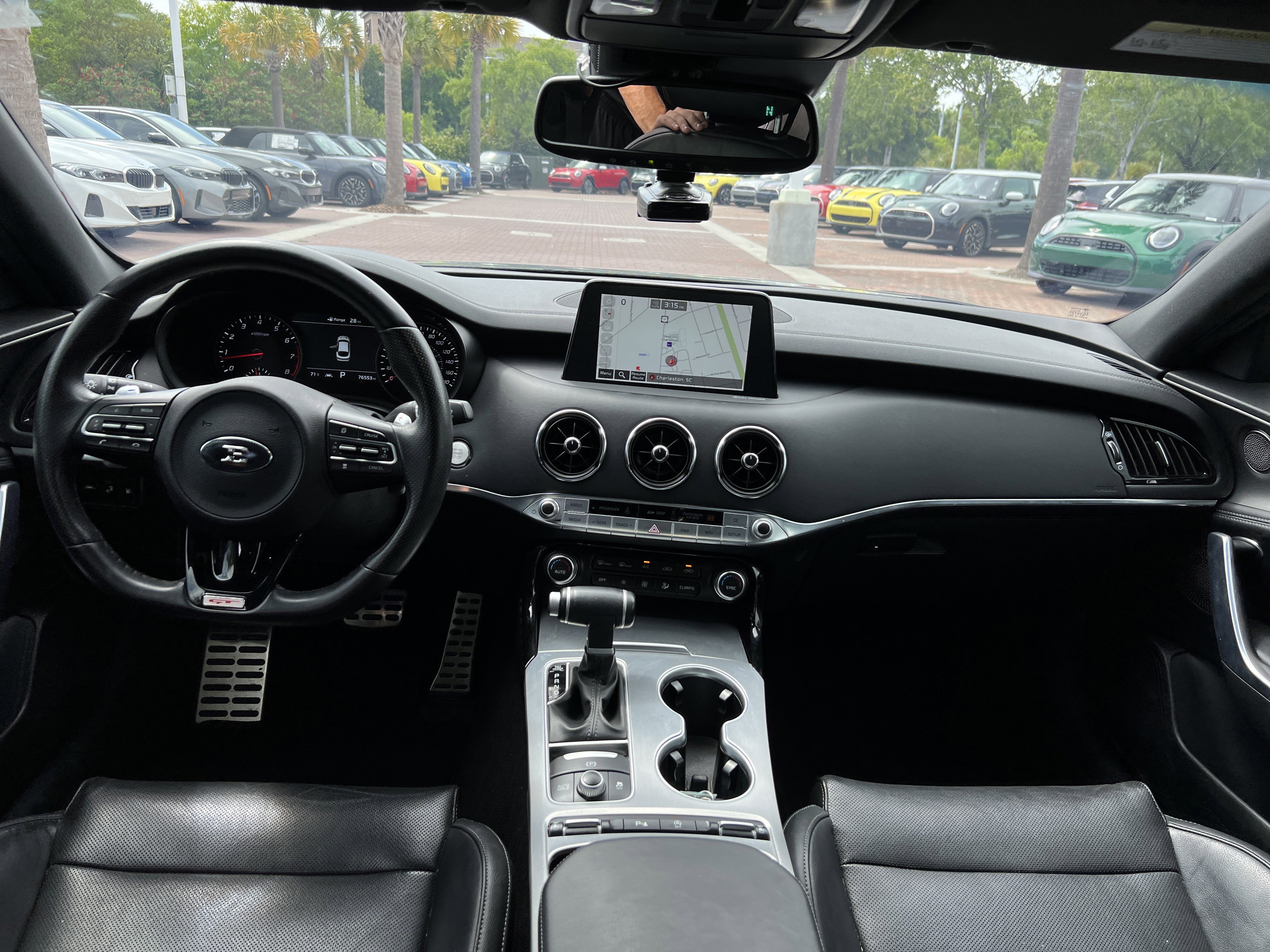 Used 2020 Kia Stinger GT1 RWD image 29