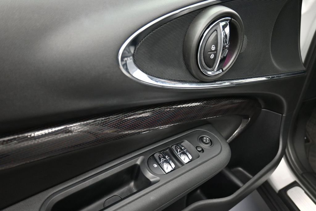 Used 2018 MINI Cooper Clubman S AWD/4WD image 9