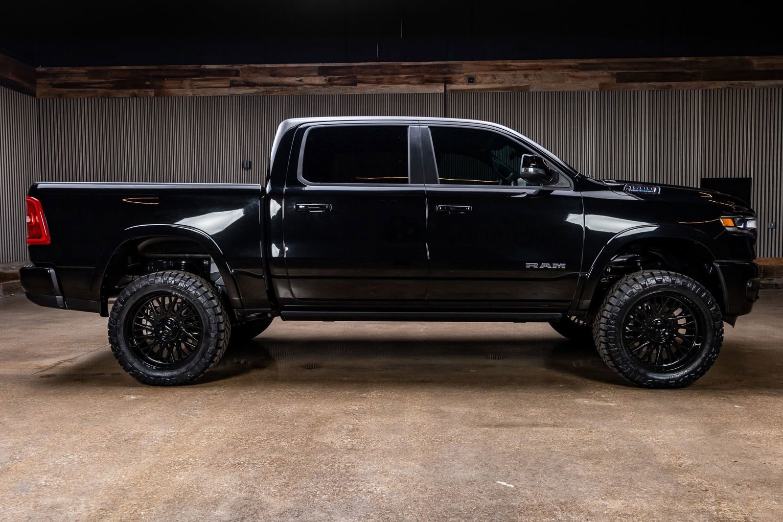 Used 2026 RAM 1500 Laramie image 11