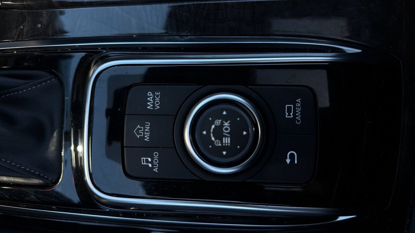 Used 2024 INFINITI QX80 Luxe AWD/4WD image 21