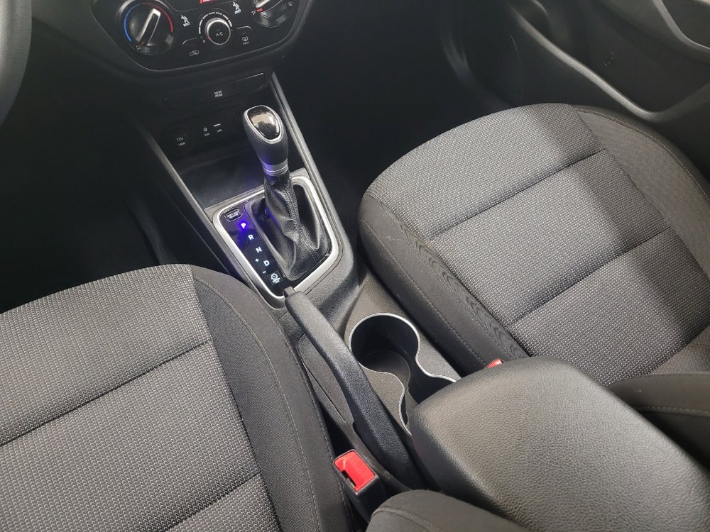 Used 2022 Hyundai Accent SEL FWD image 26