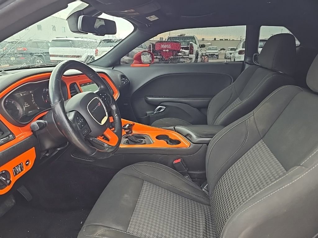 Used 2018 Dodge Challenger R/T w/ Driver Convenience Group image 5